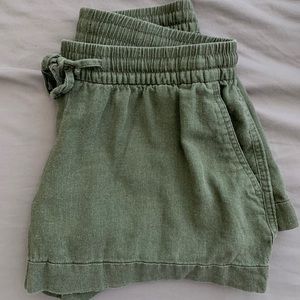 Olive green old navy shorts